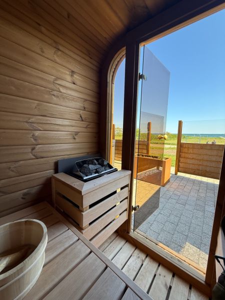 0972b1da 7097 474c b8f3 393661fcfb66 1 c